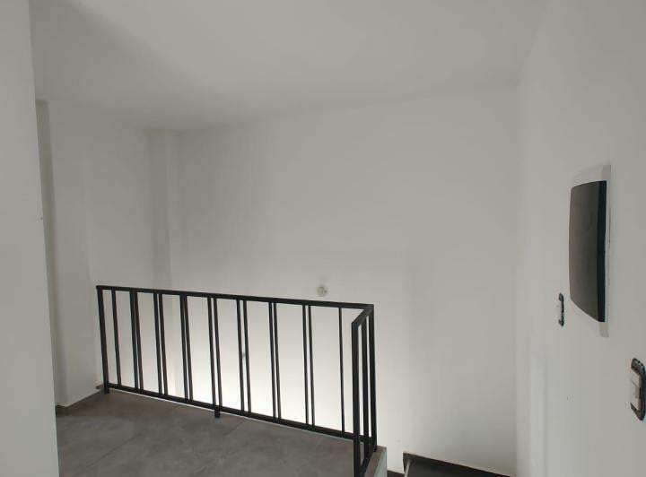 DUPLEX DE CATEGORIA EN VENTA - PRADOS DE MANATIALES - 3 DORMITORIOS 2 BAÑOS