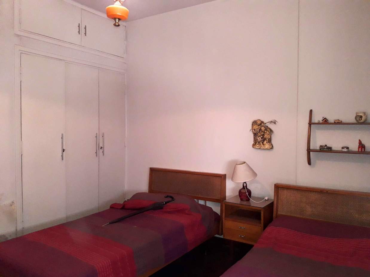 Vendo departamento 3 dormitorios con cochera. Centro