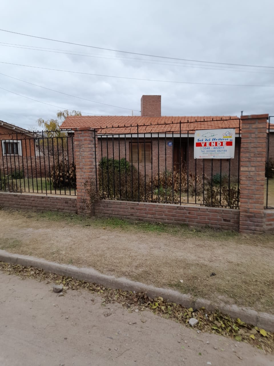 VENTA CASA B° SAN MARTÍN- 2 DORM-2 BAÑOS-CAPILLA DEL MONTE