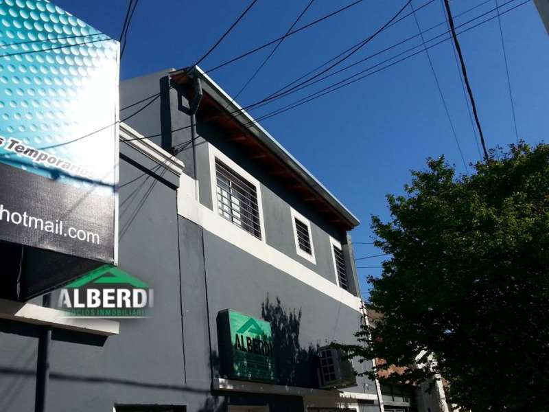 DEPARTAMENTO TEMPORARIO AMOBLADO EN Bº ALTO ALBERDI.- GARZON MACEDA 15