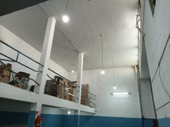 Salón comercial en Venta - 370 m2 - Av. Fuerza Aérea 3500 - B° Ameghino Norte