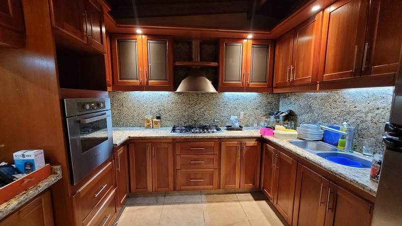 Exclusiva casa en venta en Carlos Paz- 2dor-Quincho-Pileta-Escritura