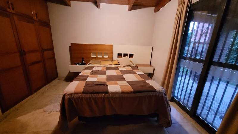 Exclusiva casa en venta en Carlos Paz- 2dor-Quincho-Pileta-Escritura