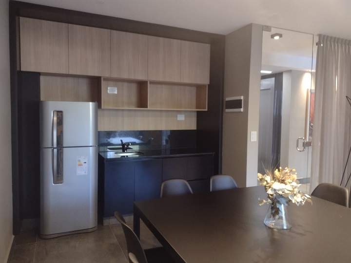 Dpto en venta frente al Pque. Sarmiento - Nueva Córdoba- 1 dor c-balcón