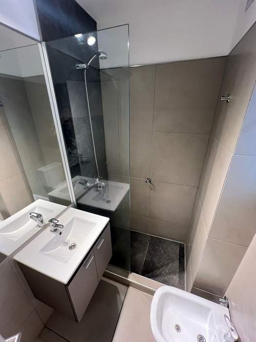 Dpto en venta frente al Pque. Sarmiento - Nueva Córdoba- 1 dor c-balcón