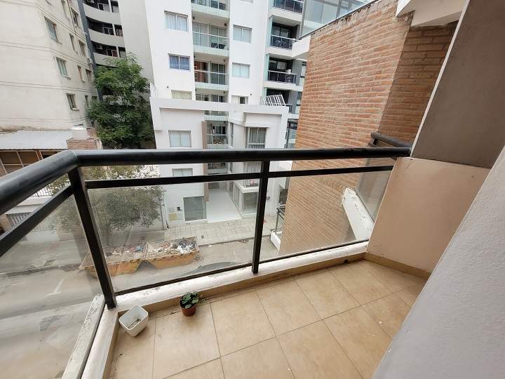 Dpto en venta a una cuadra de Ciudad Universitaria - Nueva Córdoba - 1 dor c-balcón