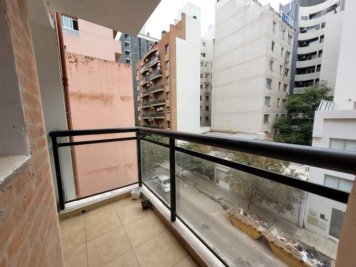 Dpto en venta a una cuadra de Ciudad Universitaria - Nueva Córdoba - 1 dor c-balcón