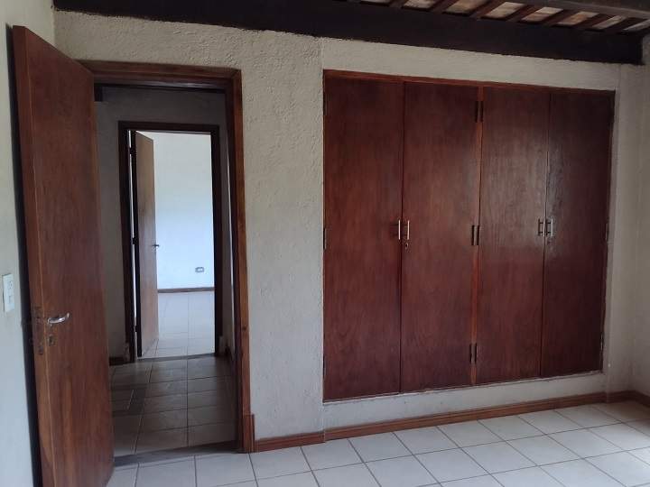 Casa en venta en El Talar - Mendiolaza- 2 dor-pileta. Escritura