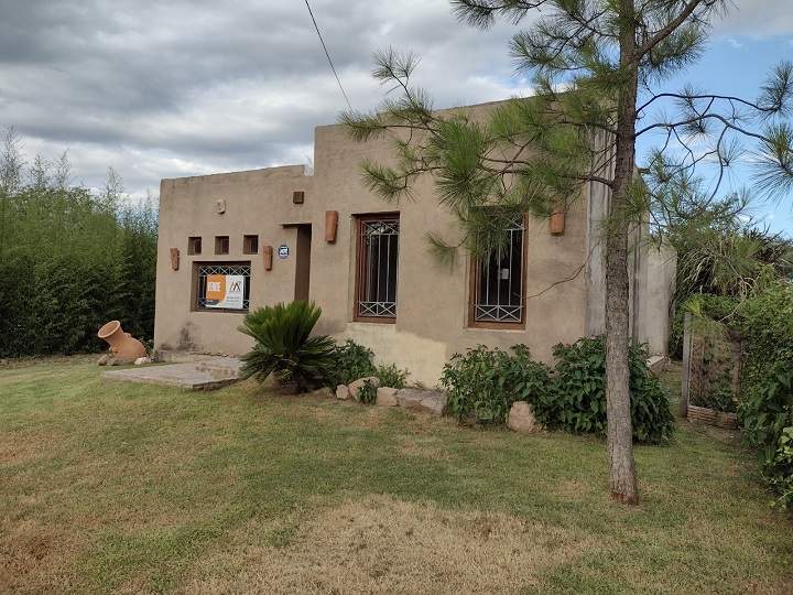 Casa en venta en El Talar - Mendiolaza- 2 dor-pileta. Escritura