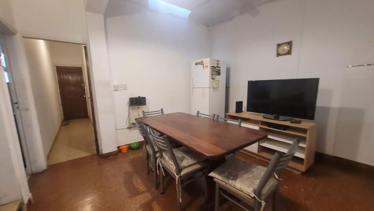 Casa en venta en Gral Paz - 3 niveles-4dor-pileta- Escritura