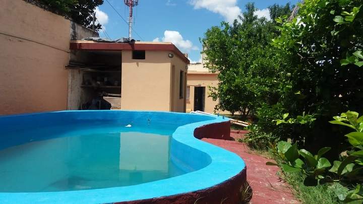 Casa en venta en Gral Paz - 3 niveles-4dor-pileta- Escritura