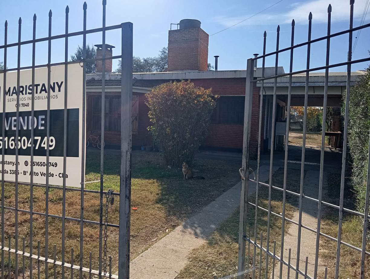 EN LAS TAPIAS CERCA DE TODO  GRAN LOTE !!!!!!!!!!!!!!!!!!!!!!!