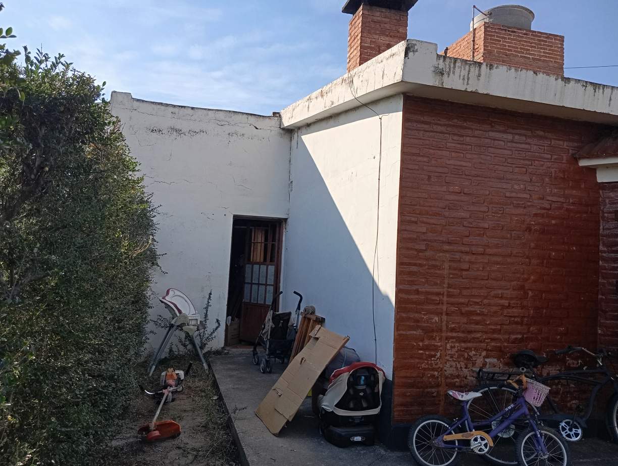 EN LAS TAPIAS CERCA DE TODO  GRAN LOTE !!!!!!!!!!!!!!!!!!!!!!!