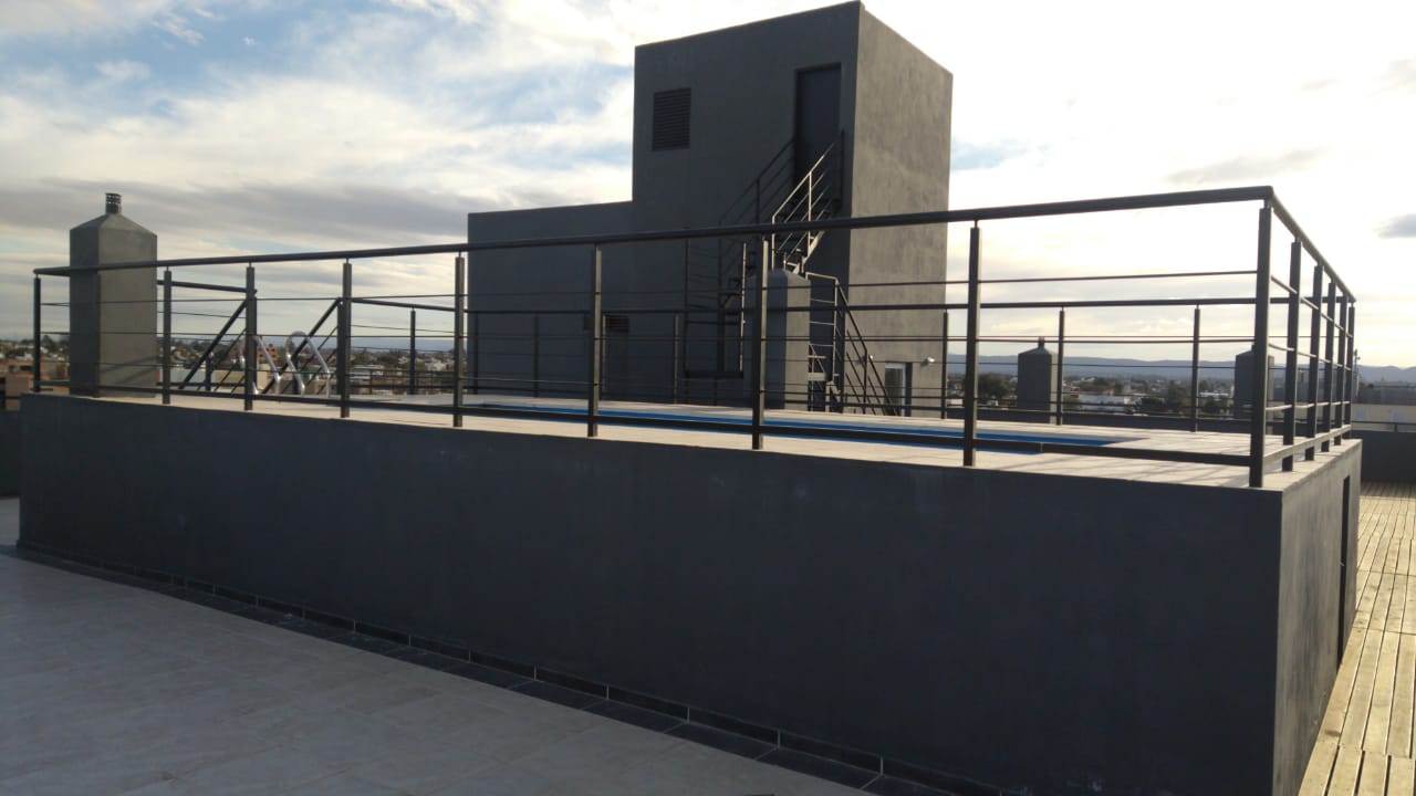 VENDO 1 DORM.ZONA PLAZA J. DEL BARCO C-PILETA EN TERRAZA