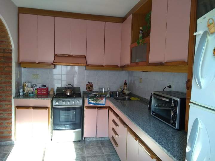Imperdible casa en venta a 5 cuadras de Mujer Urbana- Padre Claret