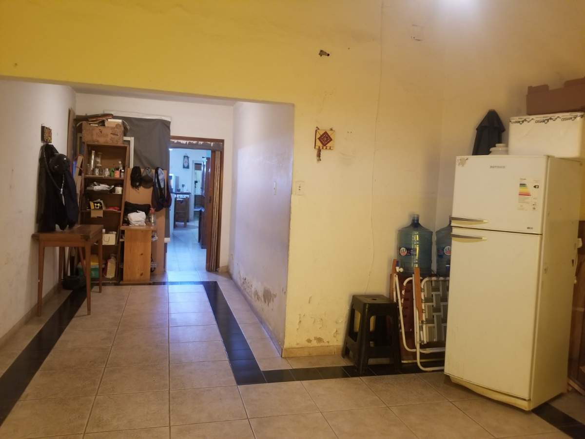 Casa en venta en B° San Fernando- 4 dor-2baños. Escritura