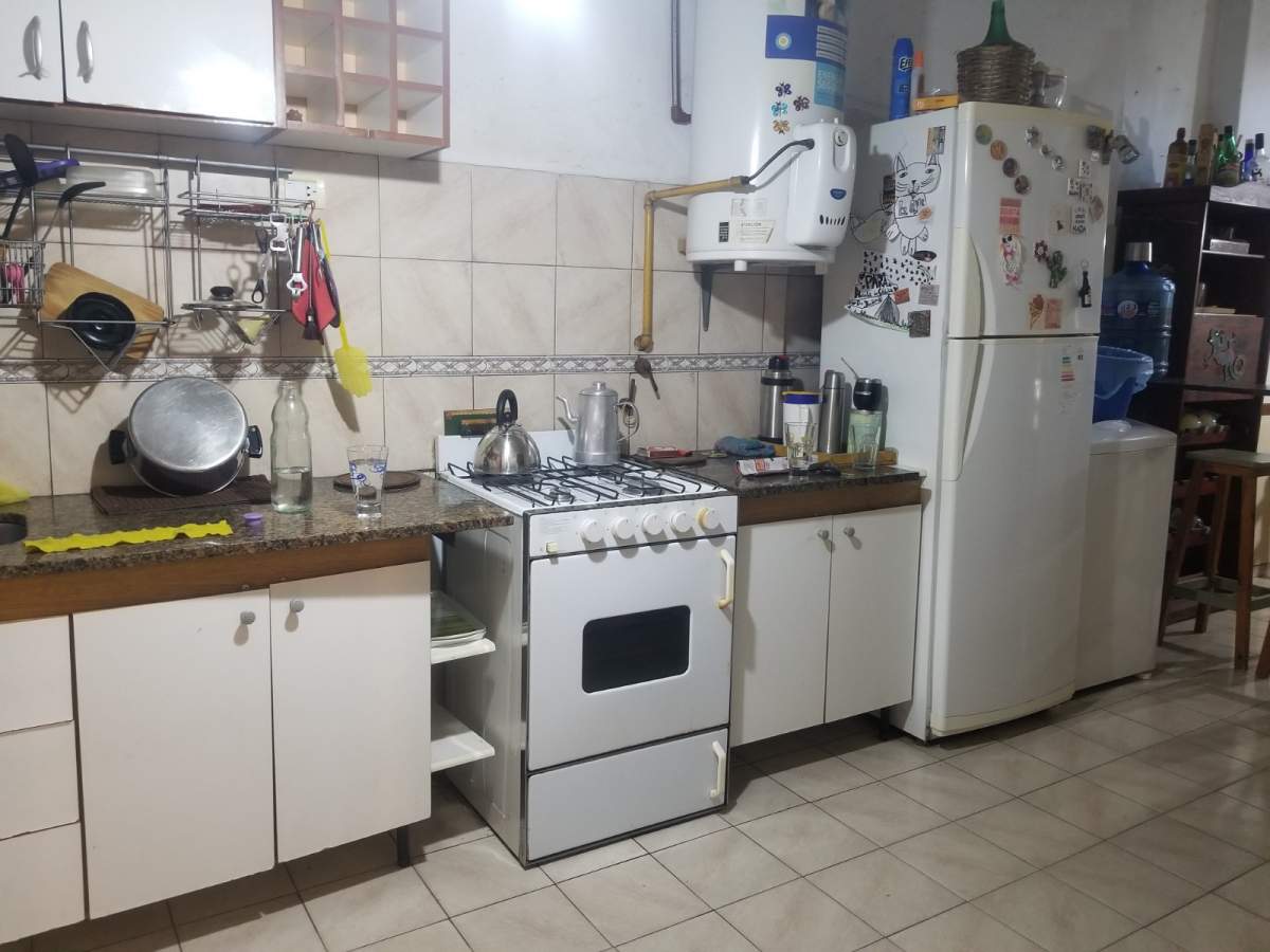 Casa en venta en B° San Fernando- 4 dor-2baños. Escritura