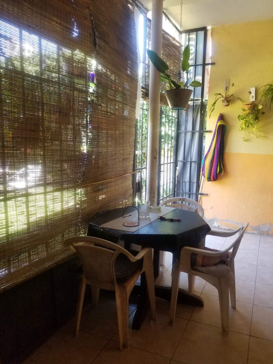 Casa en venta en B° San Fernando- 4 dor-2baños. Escritura