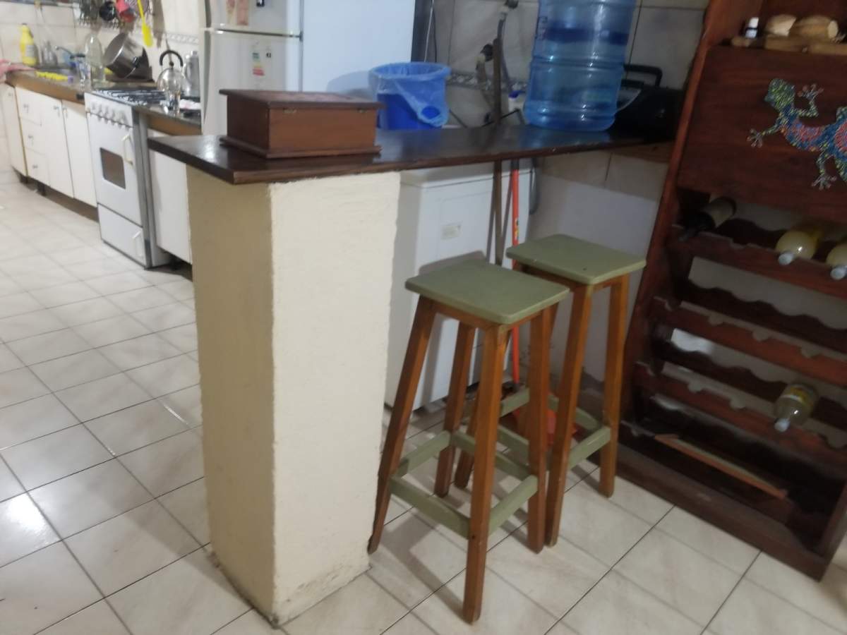 Casa en venta en B° San Fernando- 4 dor-2baños. Escritura