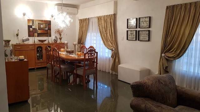 Exclusiva casa en venta en Crisol- 4 dor-3 baños-piscina-Playroom-Escritura