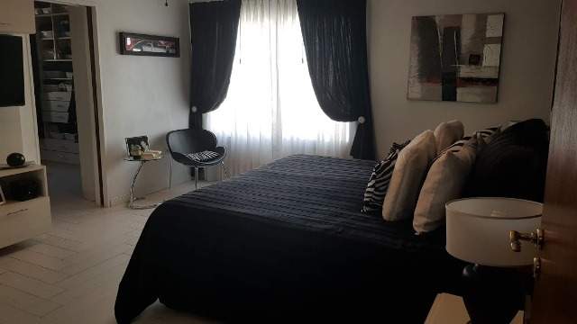 Exclusiva casa en venta en Crisol- 4 dor-3 baños-piscina-Playroom-Escritura