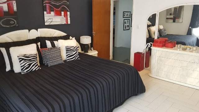 Exclusiva casa en venta en Crisol- 4 dor-3 baños-piscina-Playroom-Escritura