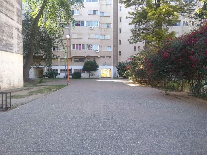 Dpto. tipo dúplex en Torre Stabio-2dor-balcón-Escritura