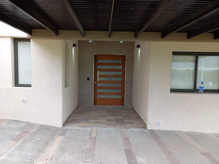 Casa a estrenar en Aires del Nordeste. Barrio cerrado con seguridad