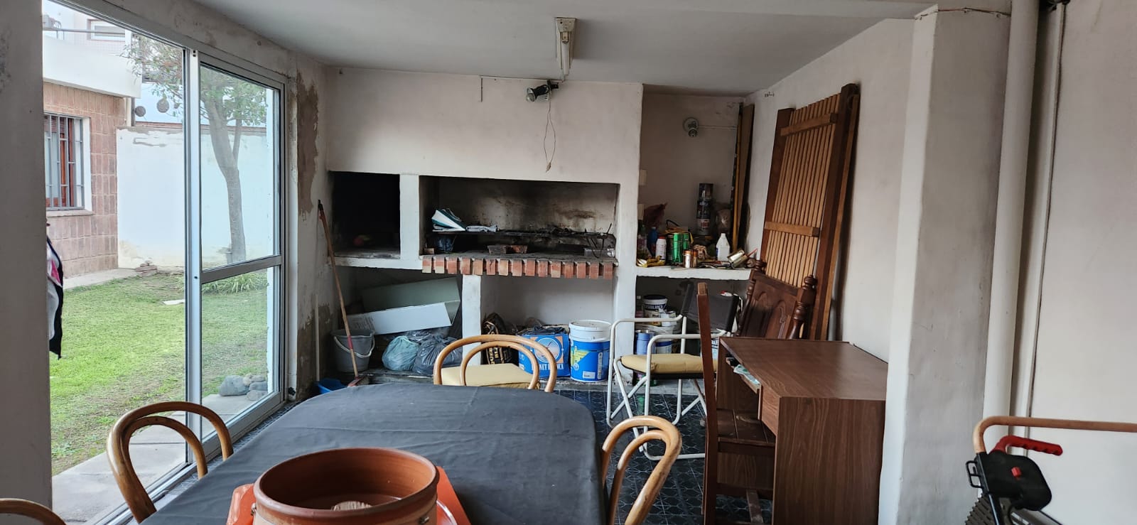 POETA LUGONES, VENTA DE CASA EN MUY BUEN ESTADO