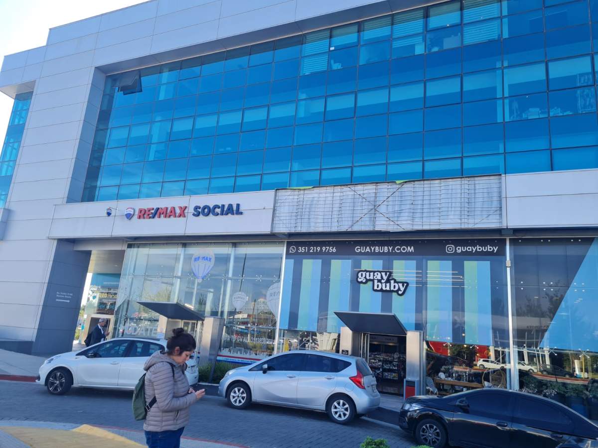 OFICINAS EN VENTA CIUDAD GAMA AV. COLON