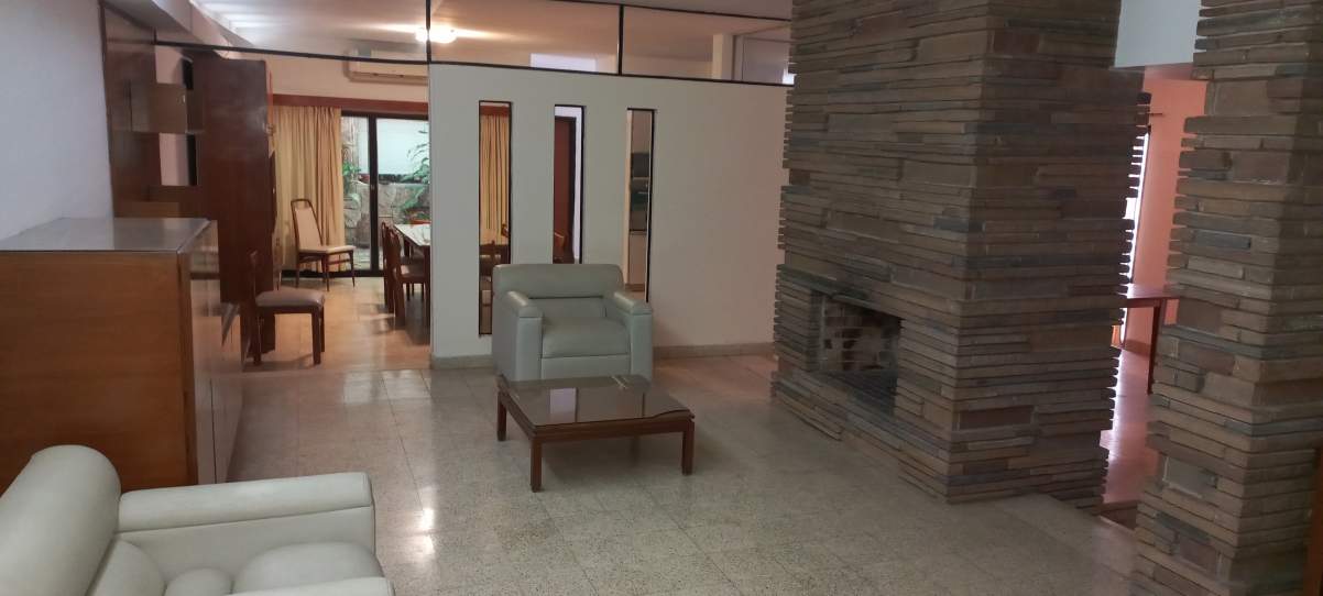 Hermosa y cómoda casa en Barrio Maipú 1ra Sección