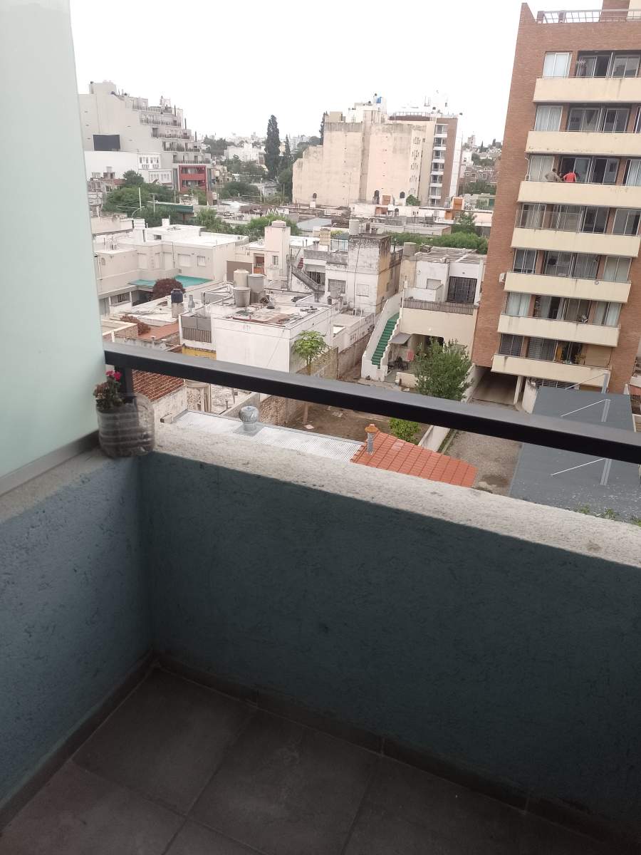 Bº Gral Paz, Av. 24 de Sept 1500 Dpto 1dorm con balcón