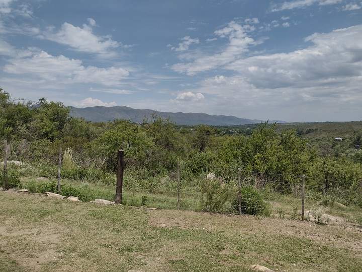 Casa en venta en Molinari-Cosquín- 2dor-escritura-  Vistas panorámicas hacia el Yuspe