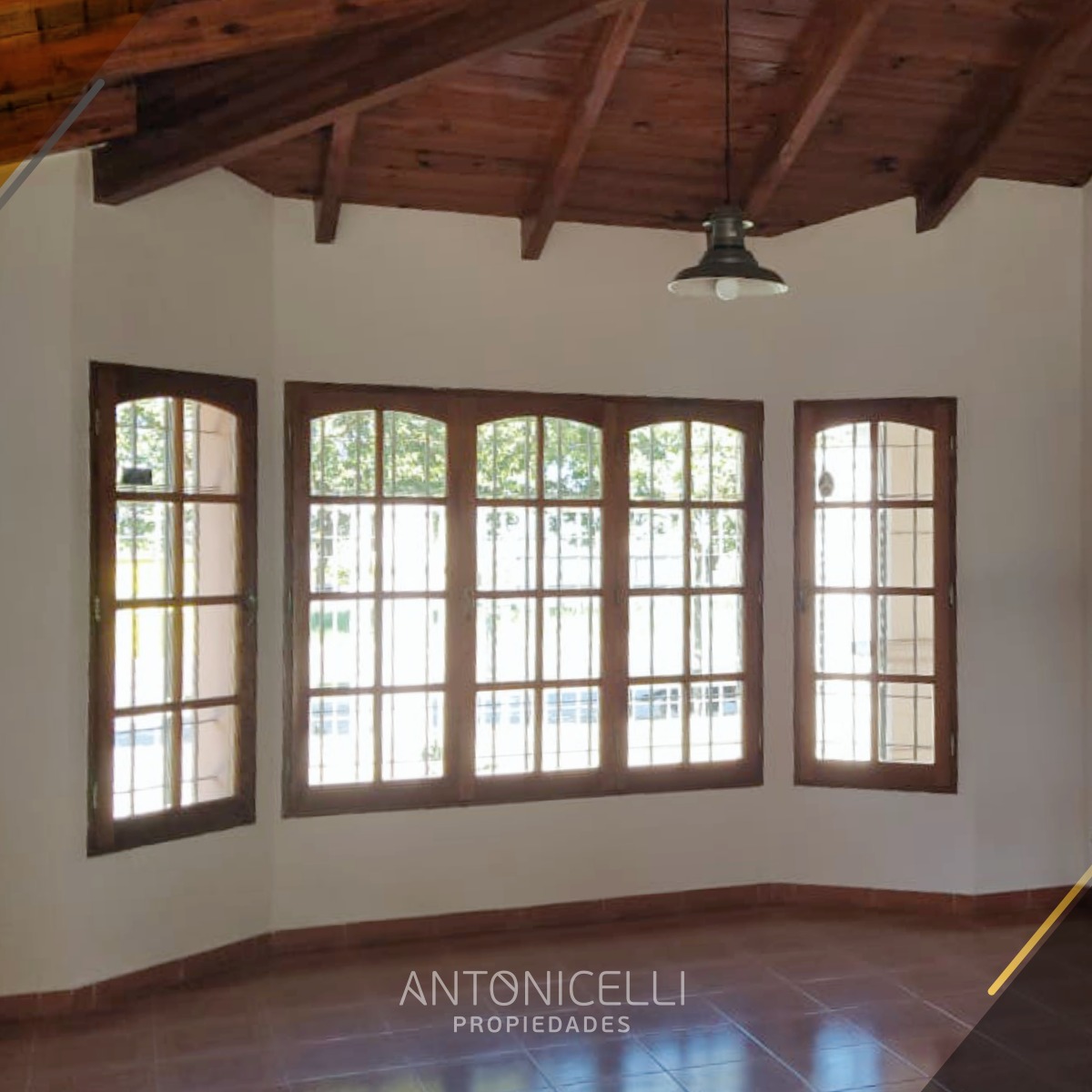 CASA EN VENTA mas DEPARTAMENTO en Santa Elena Colonia Tiroleta