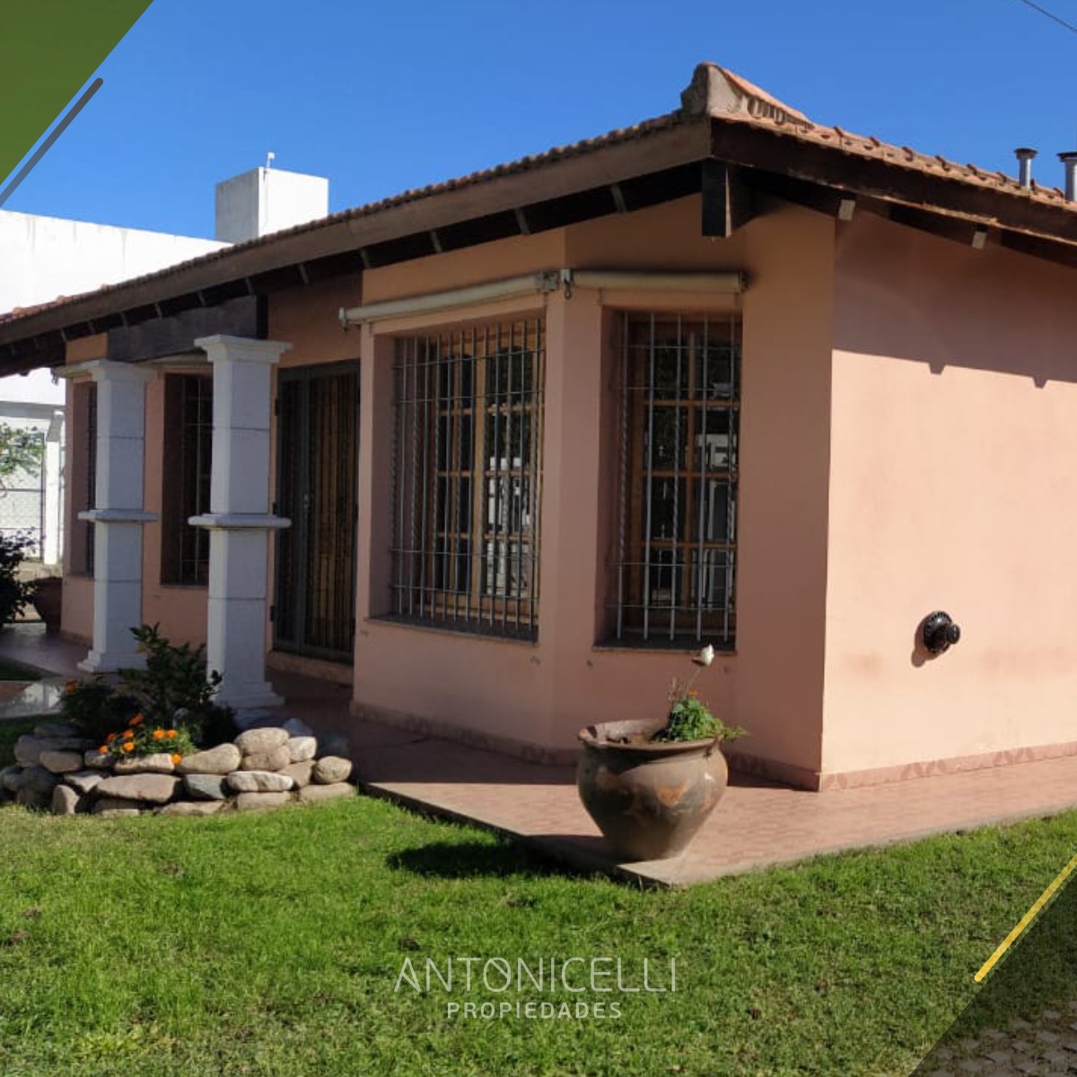 CASA EN VENTA mas DEPARTAMENTO en Santa Elena Colonia Tiroleta
