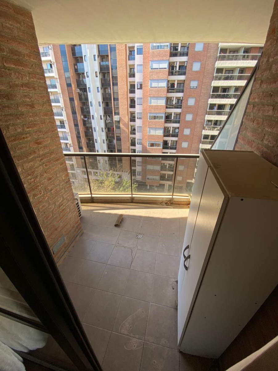 DEPARTAMENTO EN VENTA BALCARCE 420 - 2 DORMITORIOS