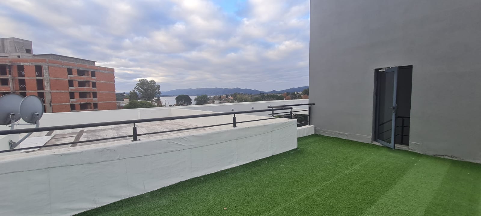 Venta Dpto 1 Dormitorio c- Cochera-Edificio Tempo-Villa Carlos Paz