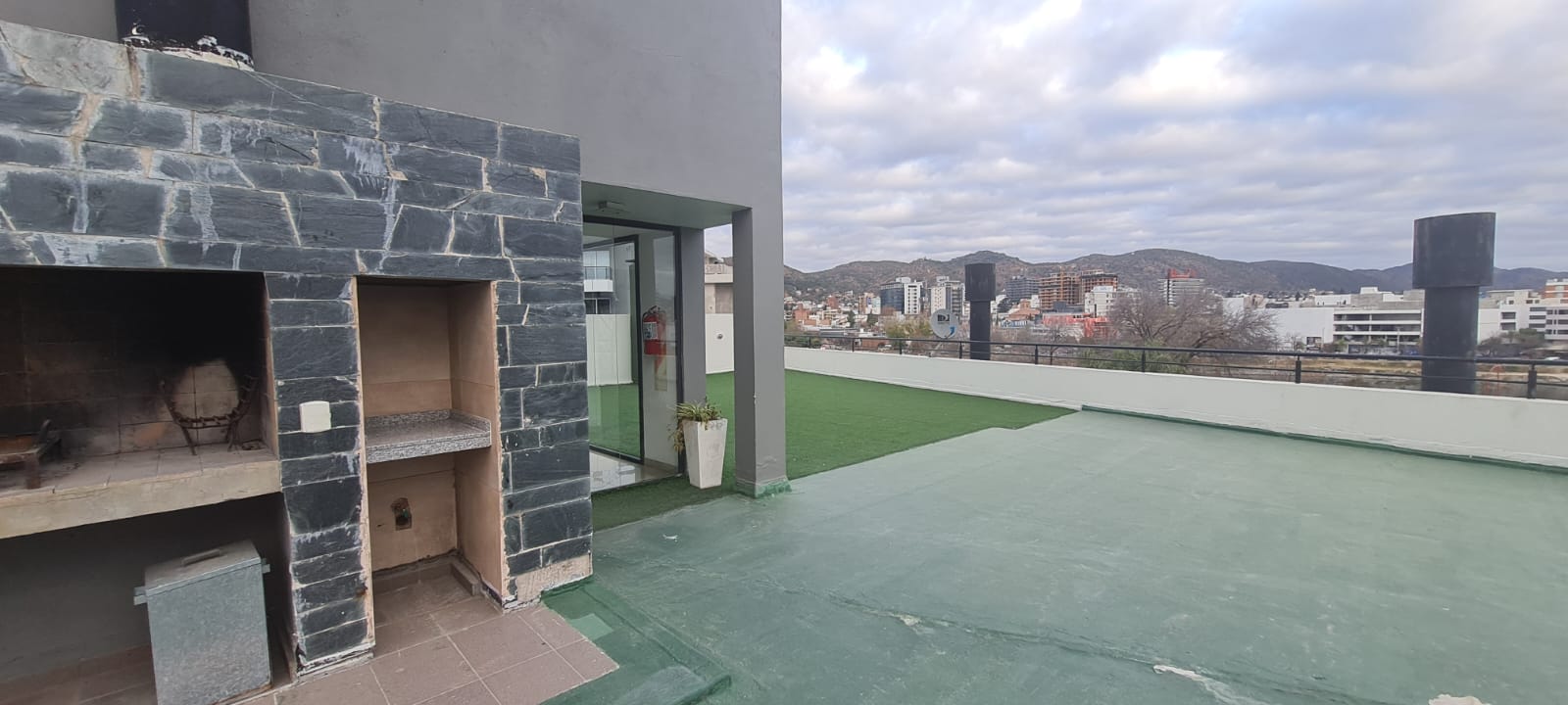 Venta Dpto 1 Dormitorio c- Cochera-Edificio Tempo-Villa Carlos Paz