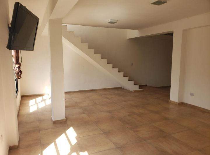 Venta Hermosa Casa 2 Plantas Santa Isabel 1era Secc