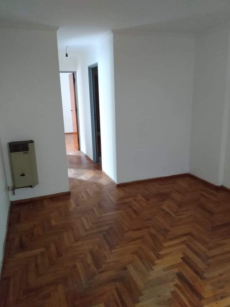 DEPARTAMENTO EN EL CENTRO DE CORDOBA