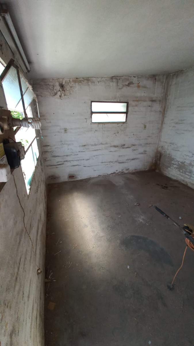 VENTA CASA 2 DORMITORIOS MAS DEPARTAMENTO BARRIO CIUDADELA A METROS DE VELEZ SARSFIELD