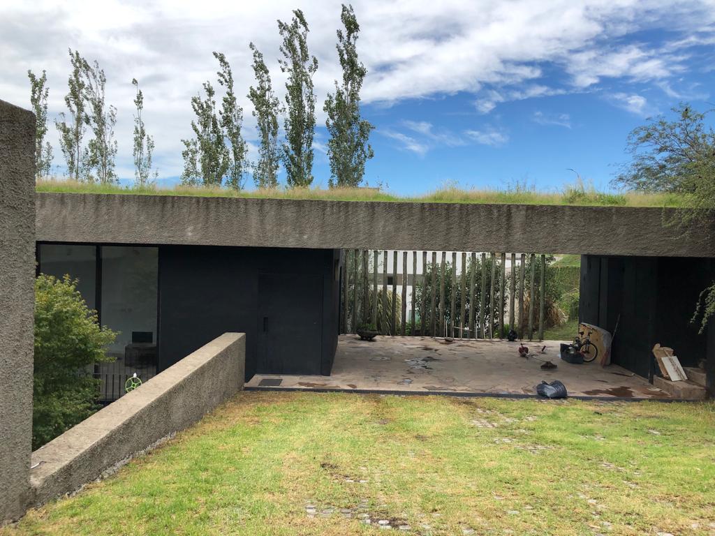 MODERNA CASA EN ALQUILER  TEMPORARIO EN BARRIO LA RUFINA CON LAS MEJORES VISTAS