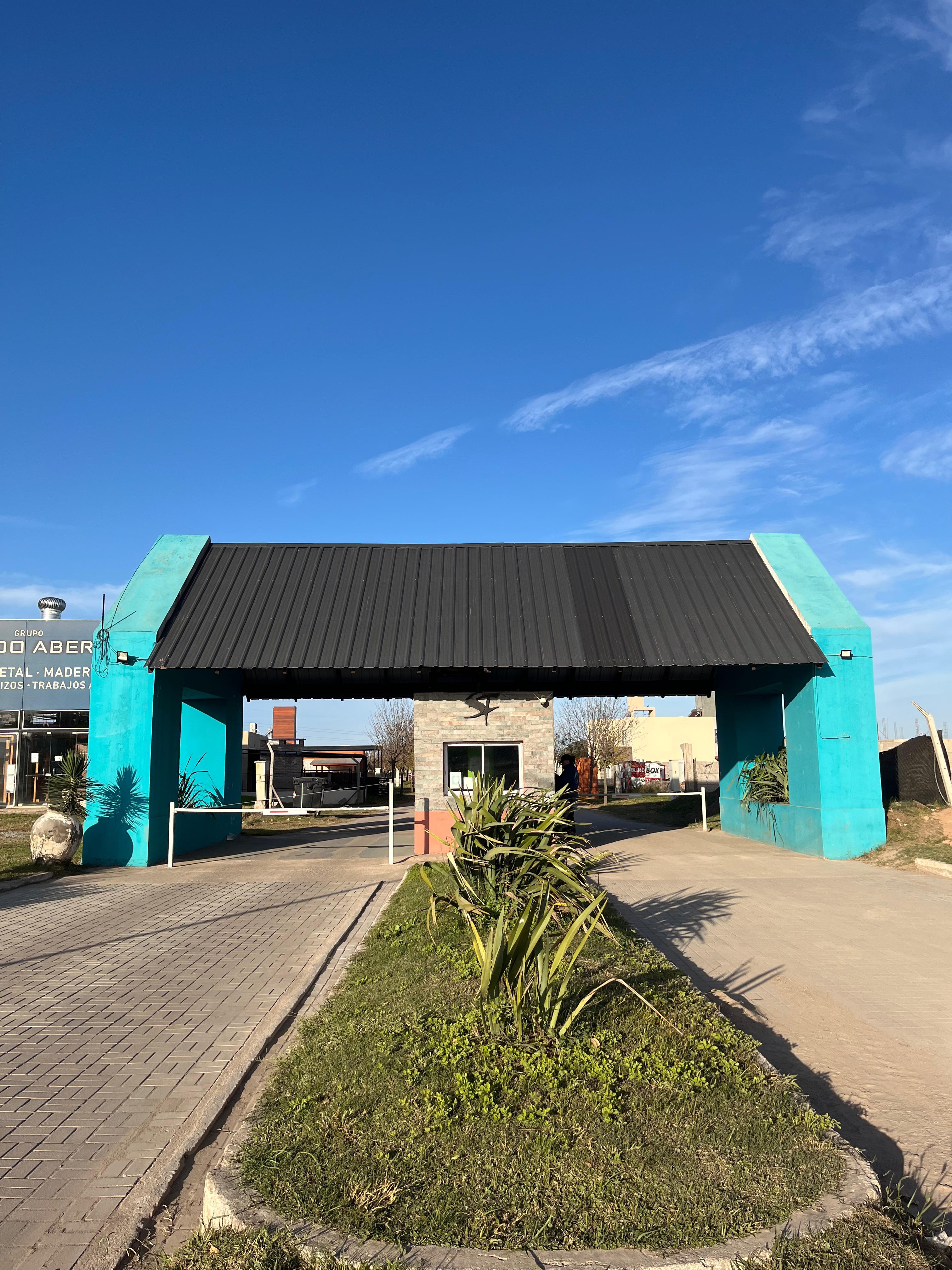 Lote en venta Solares Serranos 2