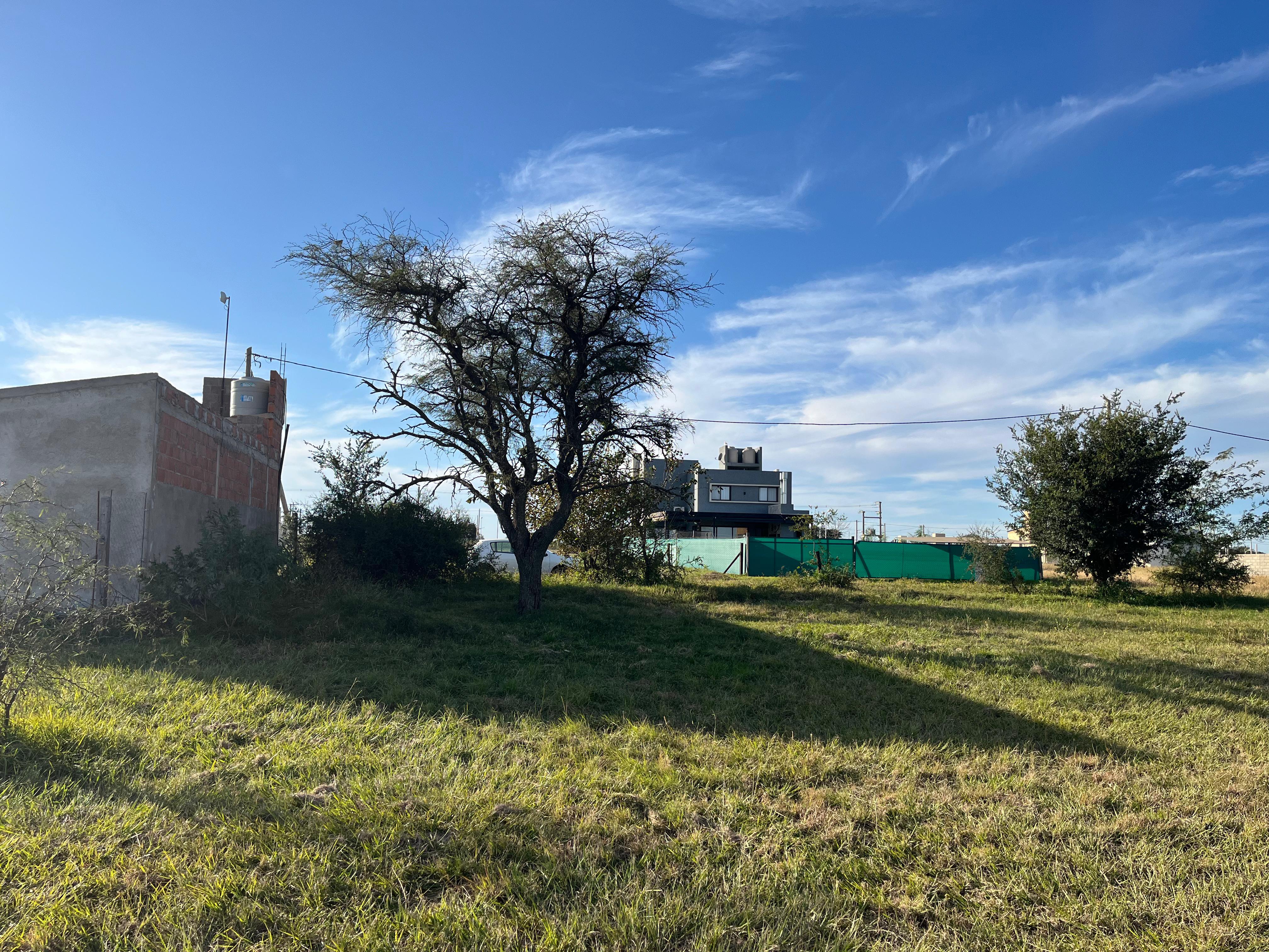 Lote en venta Solares Serranos 2