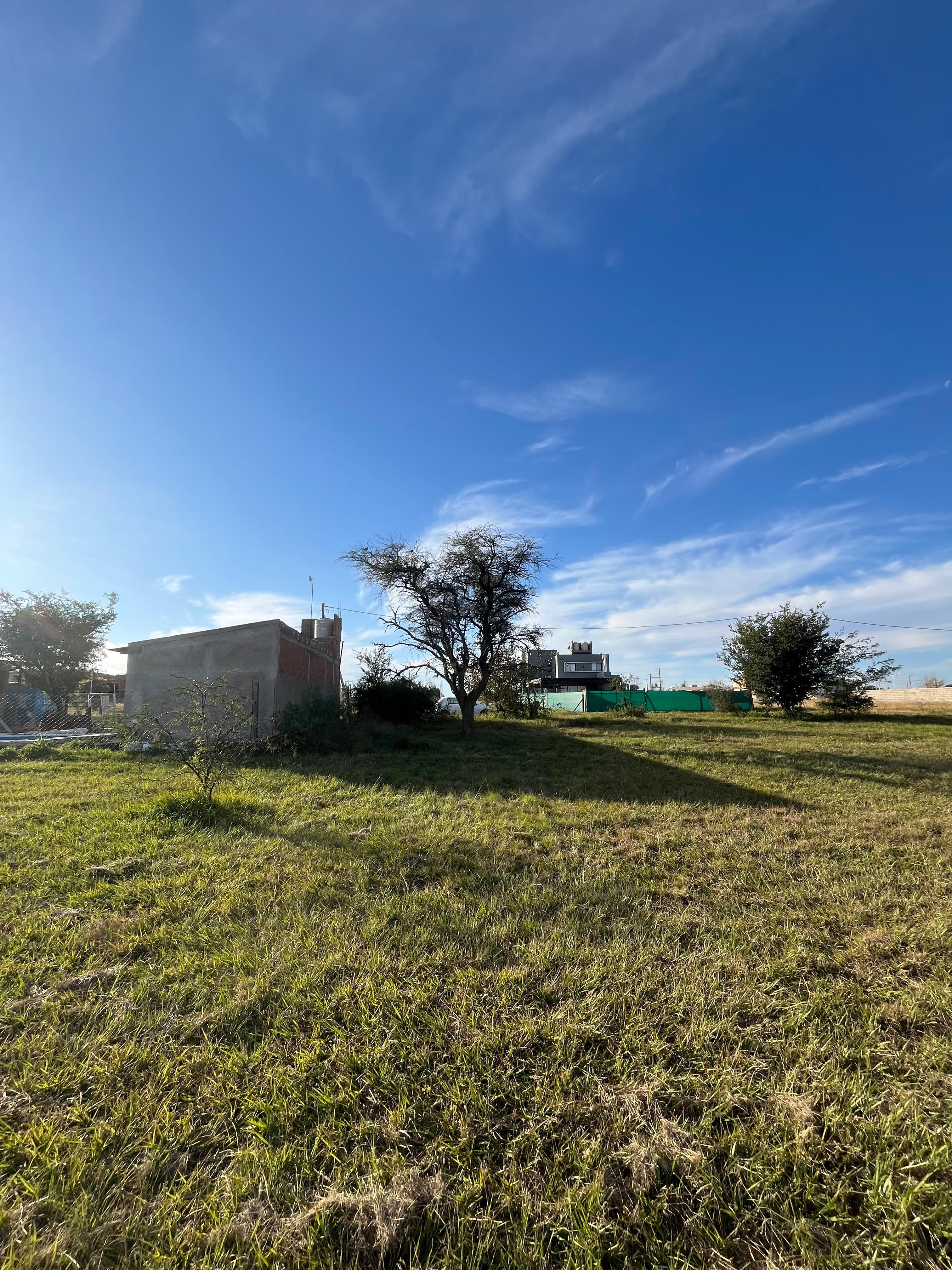 Lote en venta Solares Serranos 2