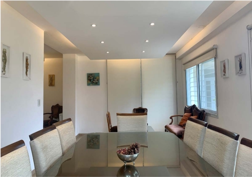 CASA EN VENTA COUNTRY LA SANTINA 4 DORMITORIOS