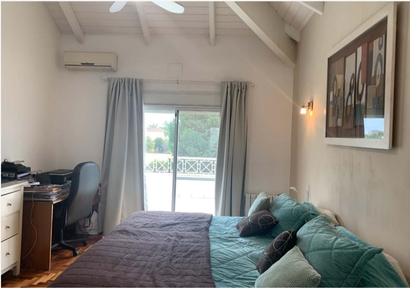 CASA EN VENTA COUNTRY LA SANTINA 4 DORMITORIOS