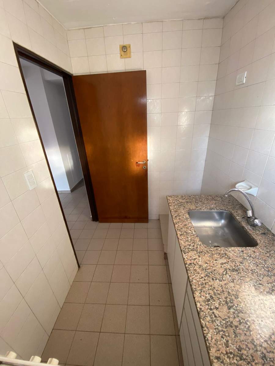 Se alquila departamento 1 dorm cerca de Plaza España, Nueva Cordoba