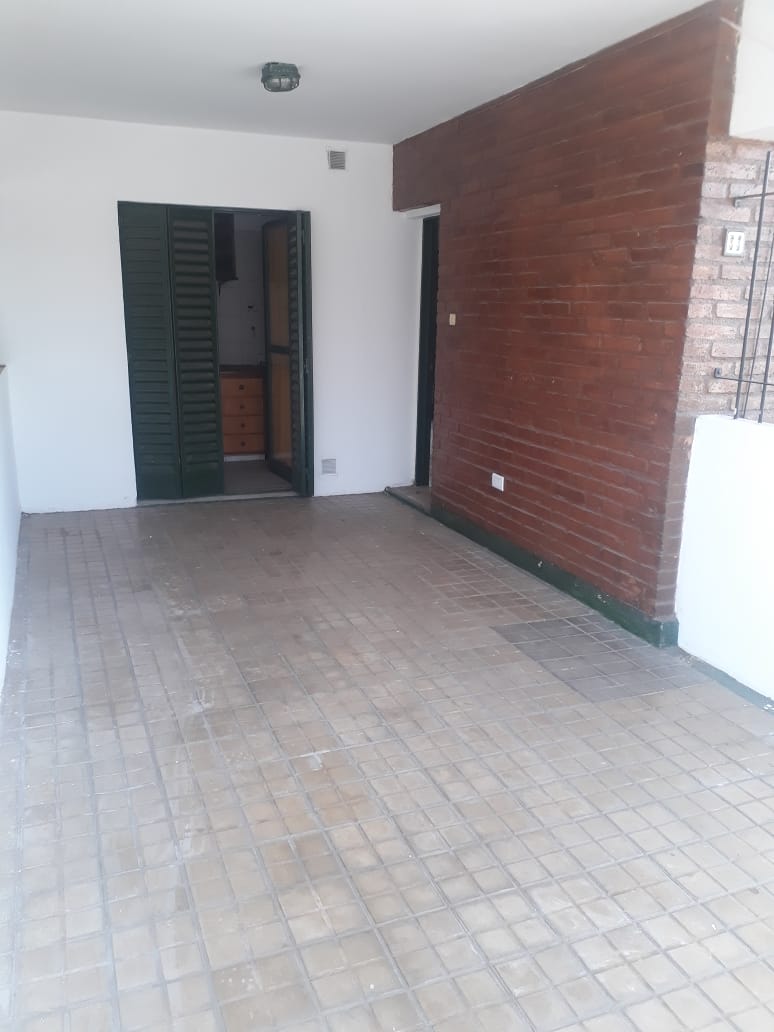 DÚPLEX DE 3 DORM. EN VENTA EN COMPLEJO CERRADO EN B LAS PALMAS