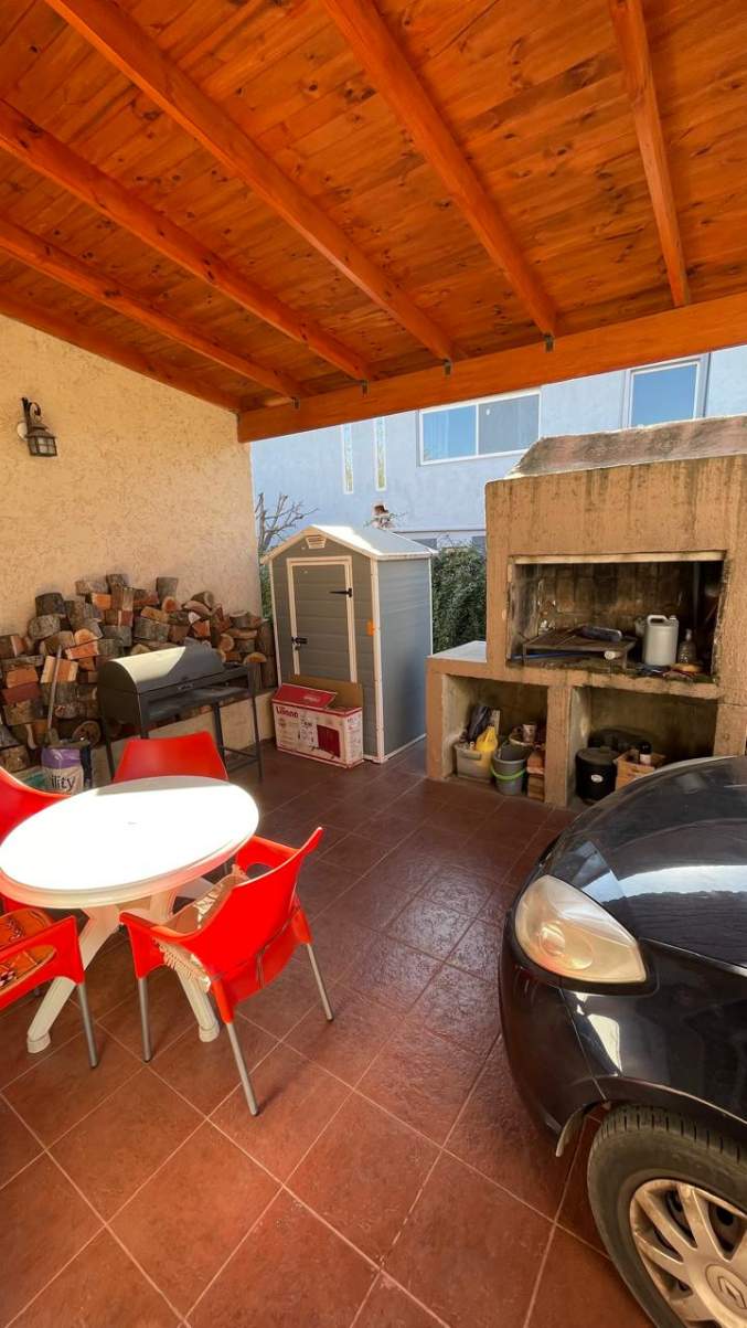 CASA EN VENTA BARRIO CERRADO LOMAS DEL REY